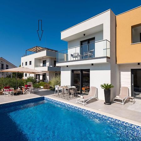 Apartments Villa Adriana I Срима Екстер'єр фото