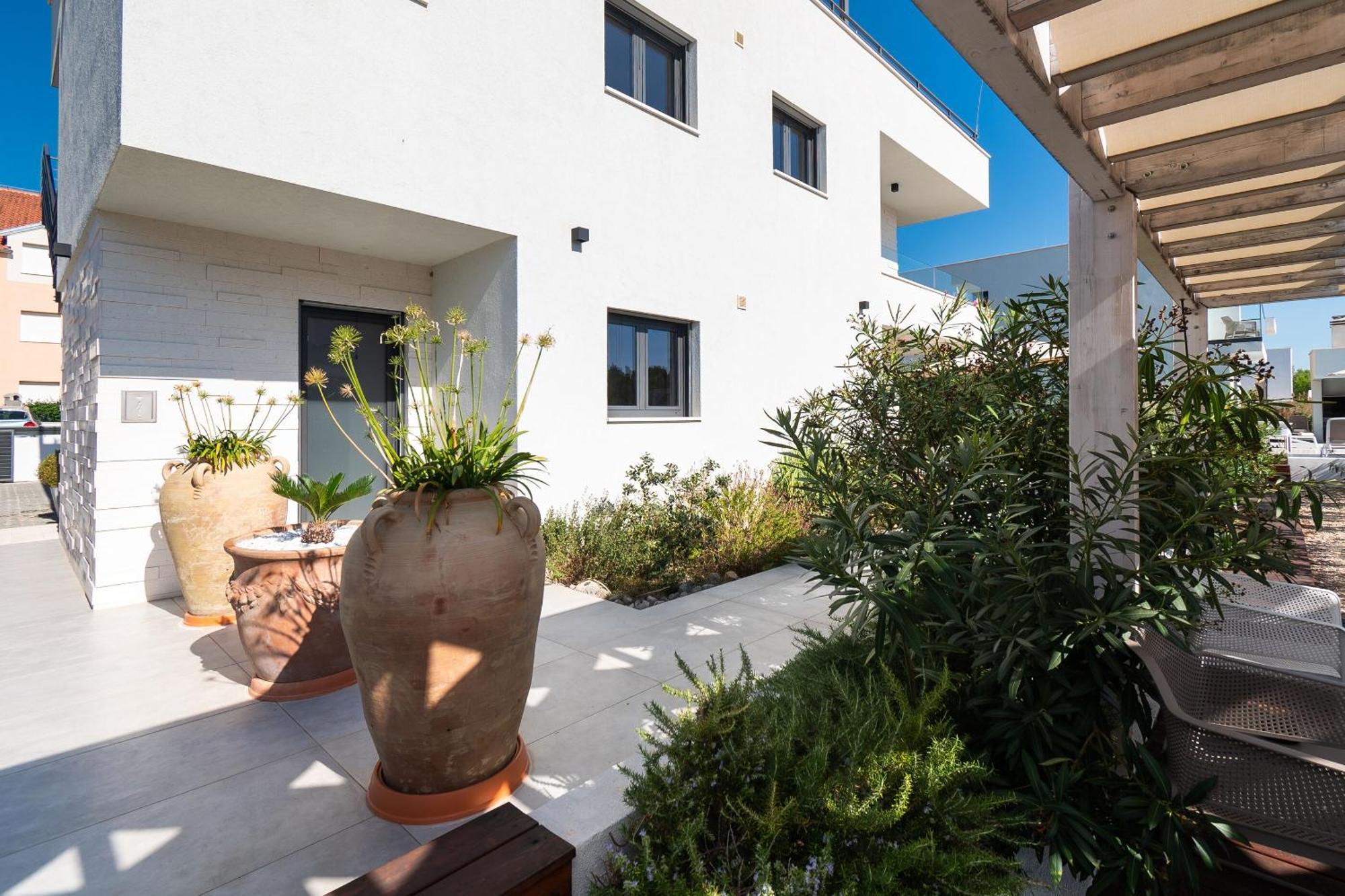 Apartments Villa Adriana I Срима Екстер'єр фото