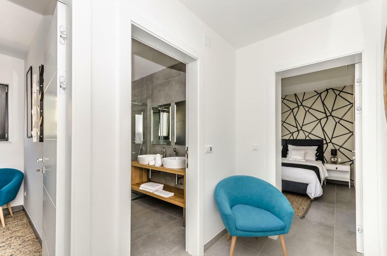 Apartments Villa Adriana I Срима Екстер'єр фото