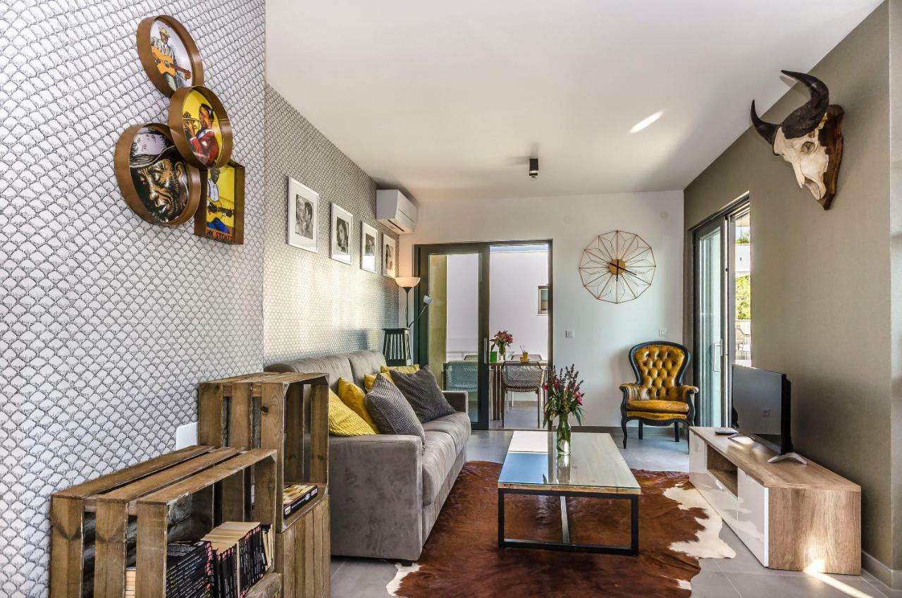 Apartments Villa Adriana I Срима Екстер'єр фото
