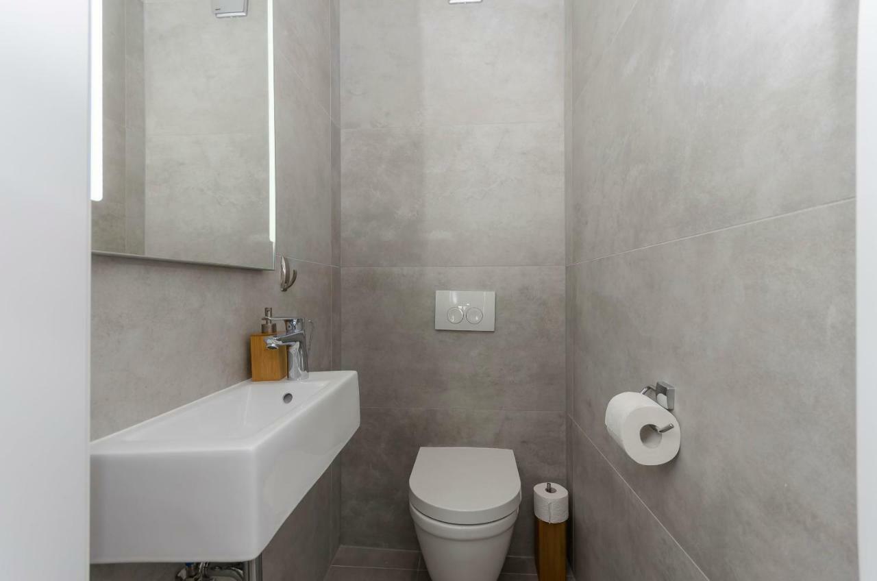 Apartments Villa Adriana I Срима Екстер'єр фото